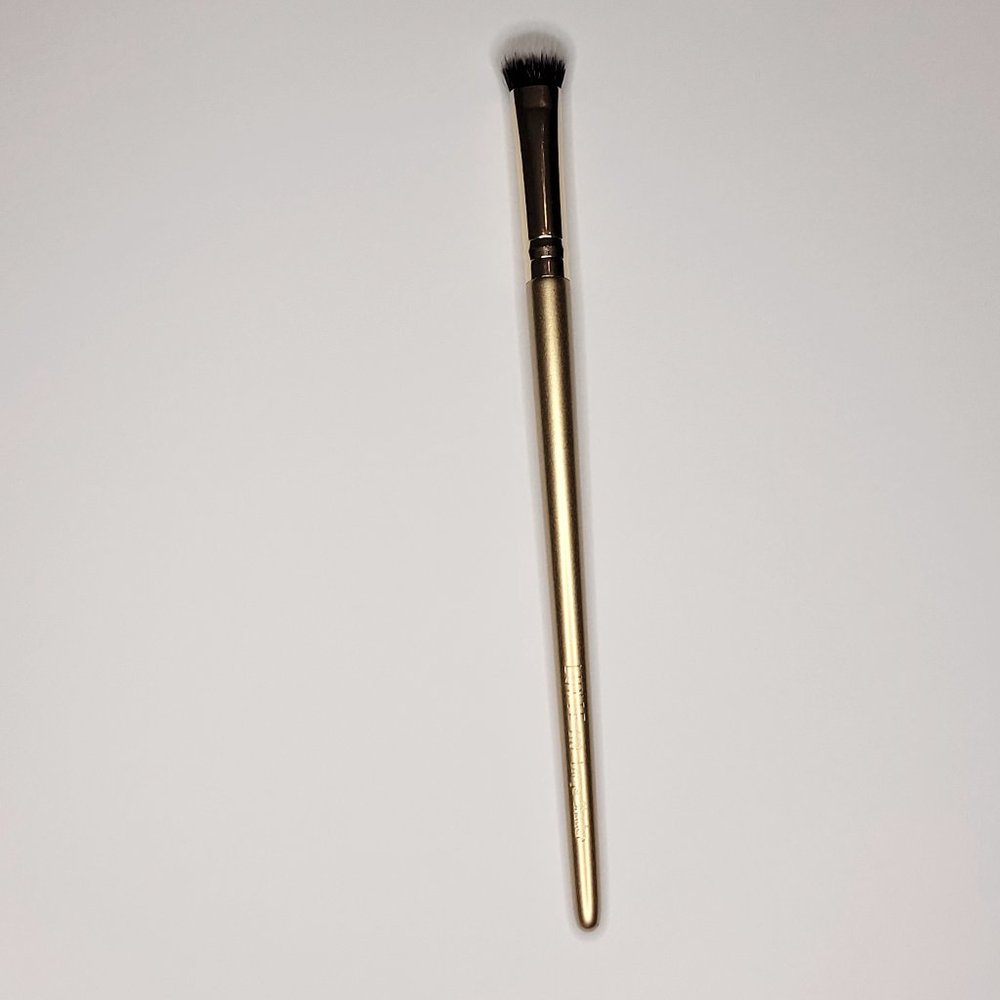 Luxie 209 Large Shader Brush ~ New ~ Gold